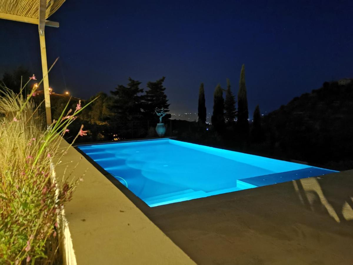 Dream House Apartment Noto Luaran gambar